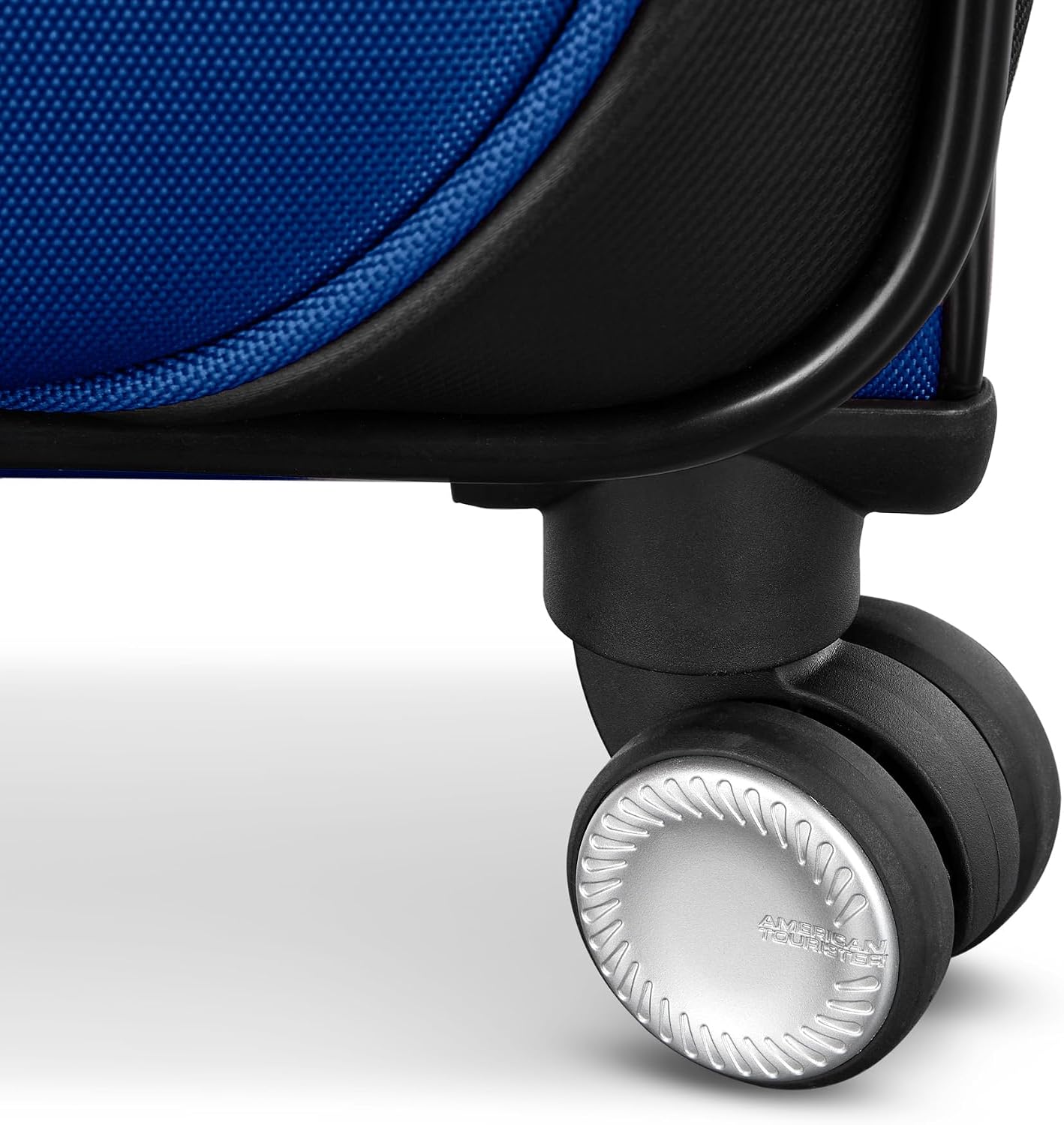 American Tourister - Image 3